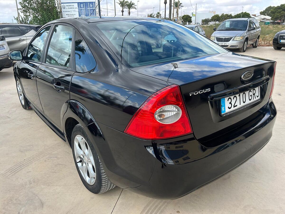 FORD FOCUS TREND 1.6 AUTO SPANISH LHD IN SPAIN ONLY 58000 MILES SUPERB 2009